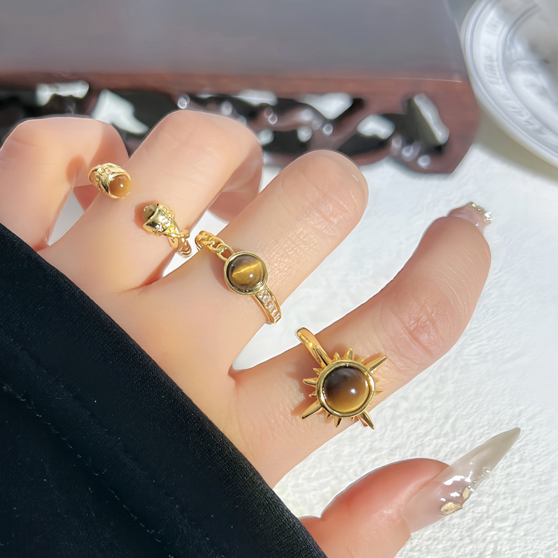 New Chinese-style retro sunflower star tiger's eye stone temperament ring, a fashionable index finger ring with a cold and unique style for women full figure