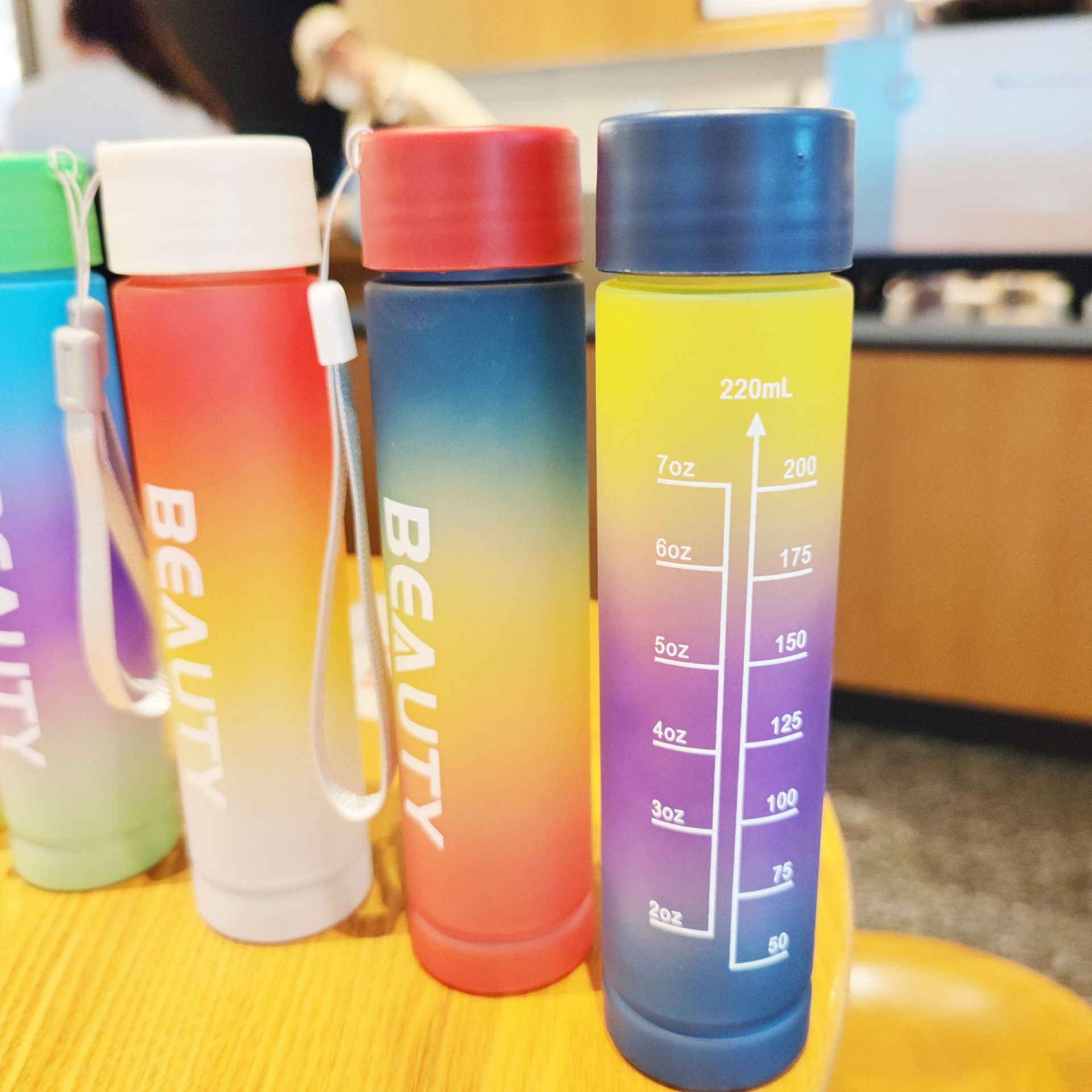 Mini pocket cup 220ml outdoor student pocket cup, direct drinking plastic cup, colorful frosted gradient, drawstring juice Application Scenario