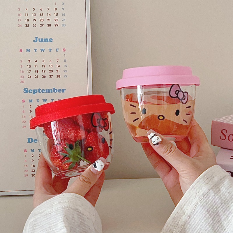 Korean ins cartoon cups, home coffee cups, milk cups, water cups, cold brew cups, high appearance level girl glass cups Application Scenario