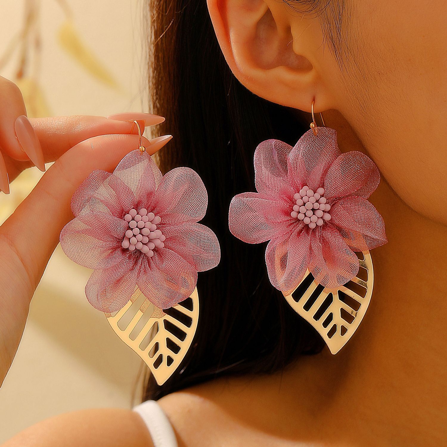 Best-selling fabric, gauze, flower and leaf earrings, heart-shaped stud earrings, sweet lace earrings for women on cross-border TEMU from Europe and America full figure