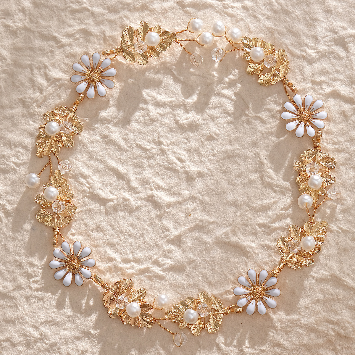 New handcrafted bride headband from Europe and America, versatile alloy flower wedding dress hair accessory, high-end crystal pearl headband for women details Picture