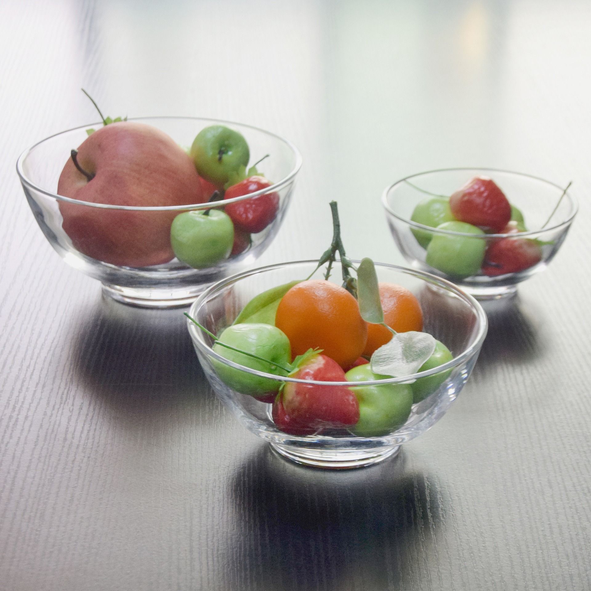 Lizun transparent glass dessert bowls, snack bowls, fruit bowls, sauce bowls, glass bowls wholesale with logo printing Application Scenario