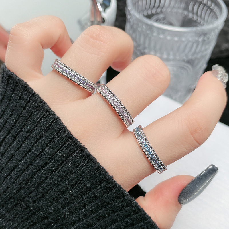 The Starry Sky ring, a single-row texture, simple and fashionable open ring, a best-selling stacked sweet and cool index finger ring that is popular among Internet celebrities details Picture