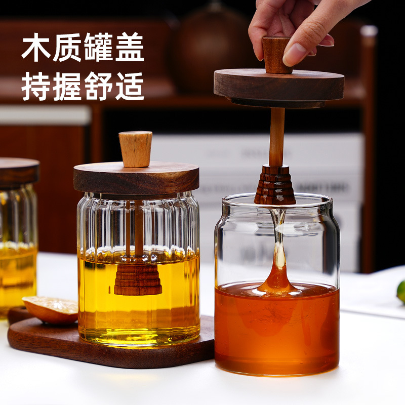 Wholesale new household thickened honey storage jars with stirring rods, acacia wood LIDS, transparent glass food sealing jars Application Scenario