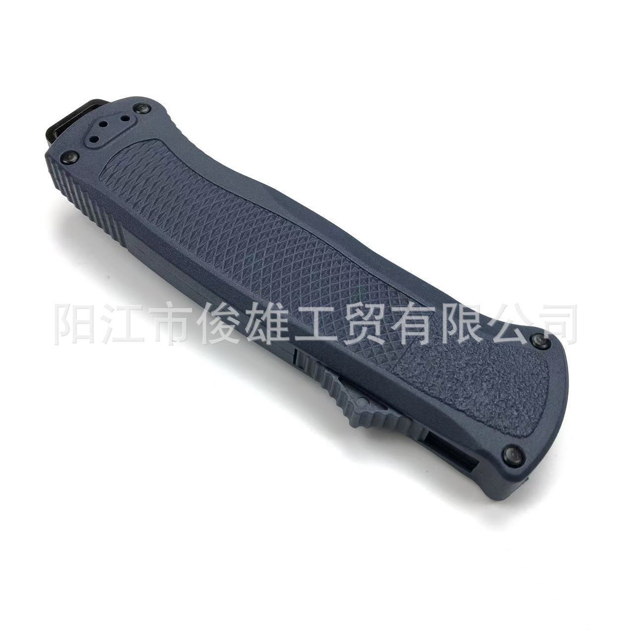 Butterfly OTF knife, a portable outdoor tactical equipment accessory with a fiberglass and nylon handle, is selling well across the border undefined
