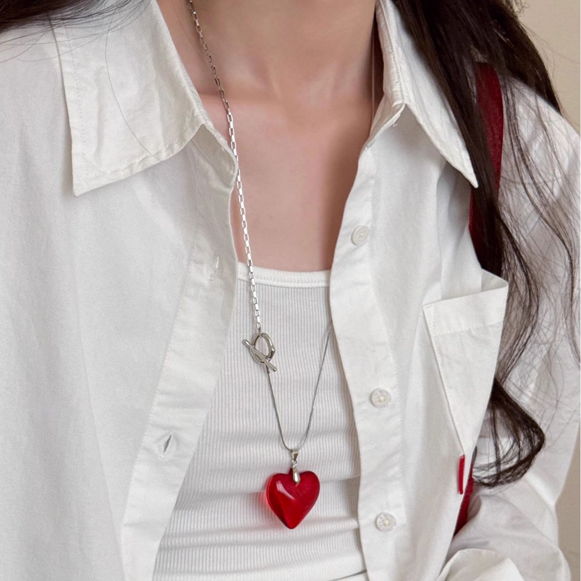 Long heart-shaped pendant OT buckle necklace for women, 2025 new style, versatile sweater chain, elegant and simple accessory Specification drawing