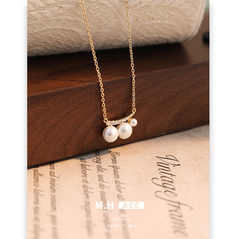 French pearl zircon necklace with a high-end feel, ins simple and versatile collarbone chain, new retro style pendant wholesale Specification drawing