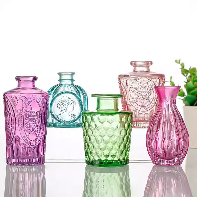 Wholesale Nordic creative relief glass vases, spray-painted gradient hydroponic flower vases, living room decoration set vases Specification drawing
