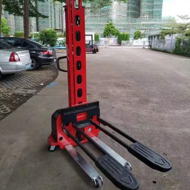 Electric Stacker, a portable stacker forklift with electric automatic loading and unloading on board Specification drawing