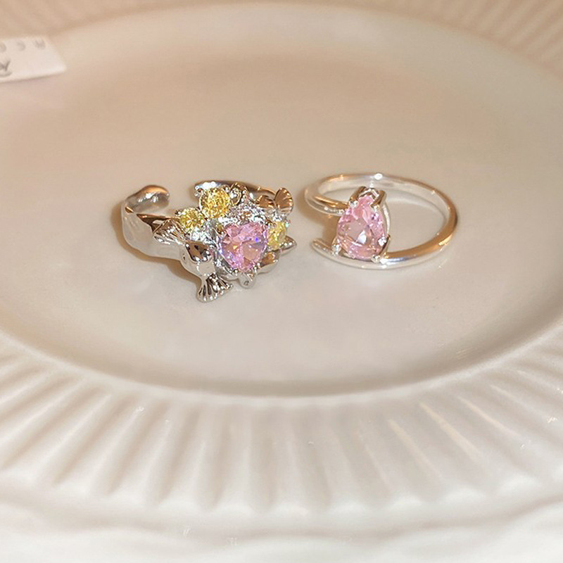 A new pink zircon open ring, a high-end, light luxury and exquisite index finger ring, a unique and sweet love ring details Picture