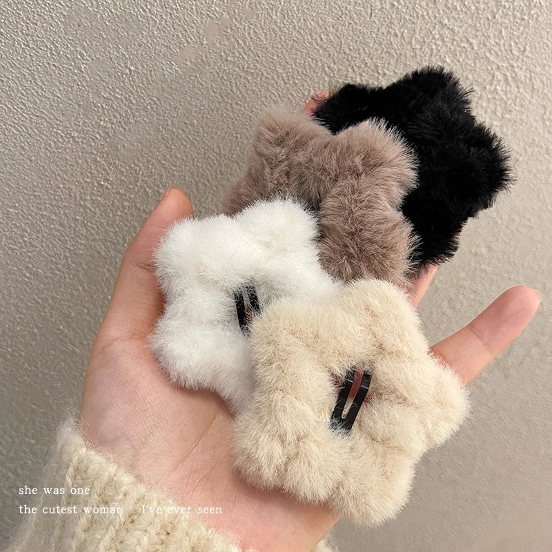 Large plush five-pointed star hair clip, fluffy BB clip, bangs clip, back of the head broken hair clip, star bye clip hair accessory details Picture