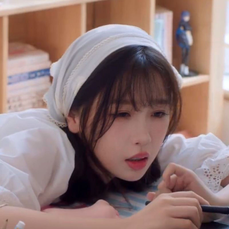 SHH King in hibernation, the same lace headscarf and triangular scarf as Yu Shuxin's, thin 2025 new summer headwear details Picture