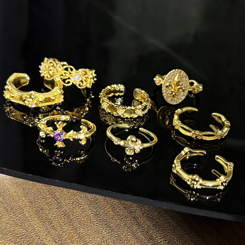 Italian woven pattern engraved gold court style iris flower brushed elegant open ring women's niche fashion light luxury ring Specification drawing