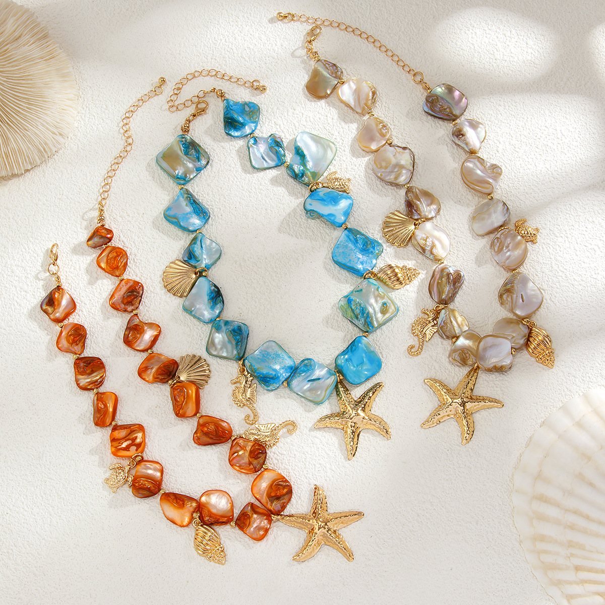 European and American cross-border jewelry, beach vacation, shell collarbone chain, ocean style, starfish, versatile set necklace Application Scenario
