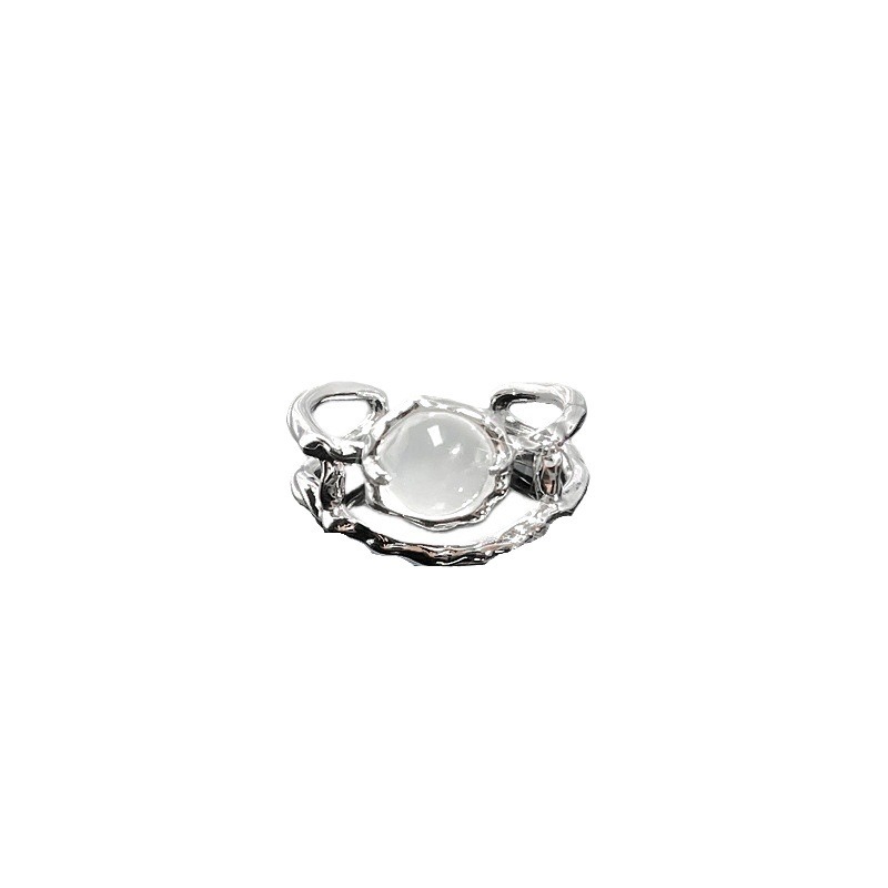 A cool and stylish opal open ring with a unique style for women on Instagram. It's a versatile and exquisite index finger ring with a cold and elegant style Item Picture