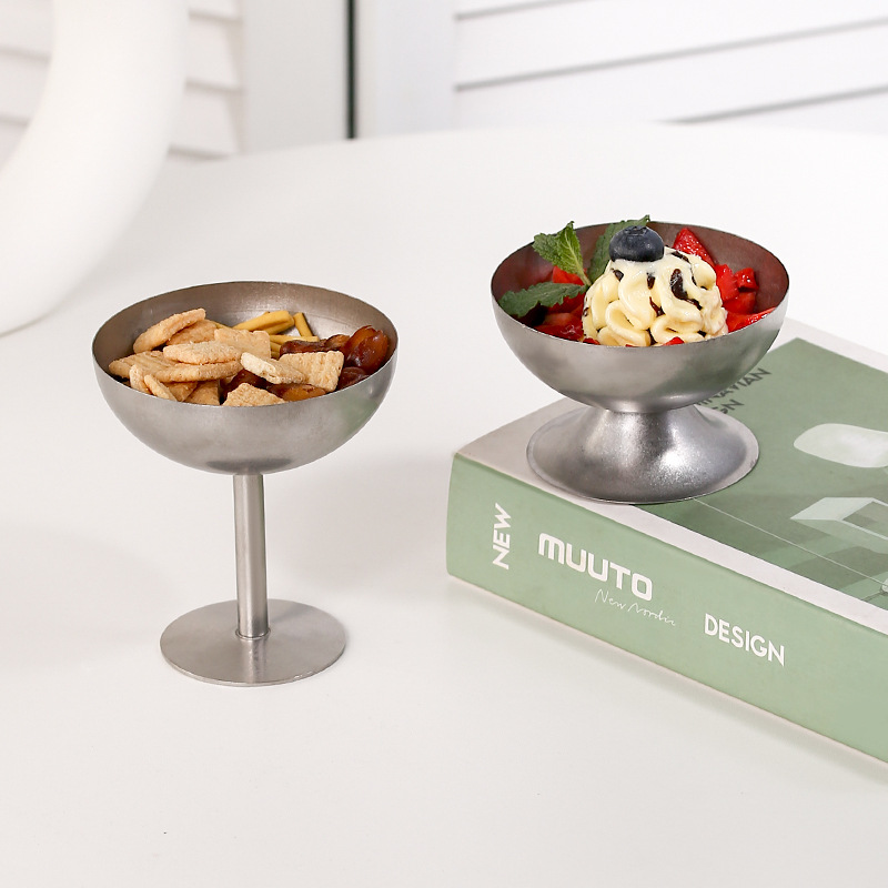 304 stainless steel retro high-legged dessert pudding ice cream cup, a creative commercial universal light luxury dessert shop cup full figure