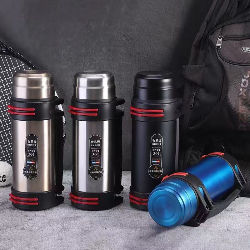 Extra-large capacity thermos flask, portable car thermos flask, outdoor sports water bottle, portable hot water bottle details Picture