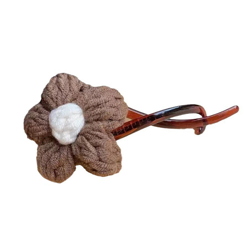 Spring and Summer wool flower one-line twist hair clip for women, 2025 new style high-end back hair clip hair accessory Item Picture