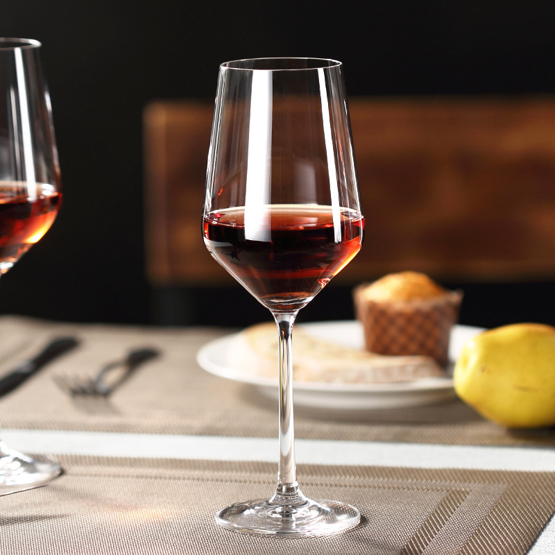 Idelita crystal glass wine glasses, wine glasses, champagne glasses, diamond series highball glasses, LOGO printing Application Scenario