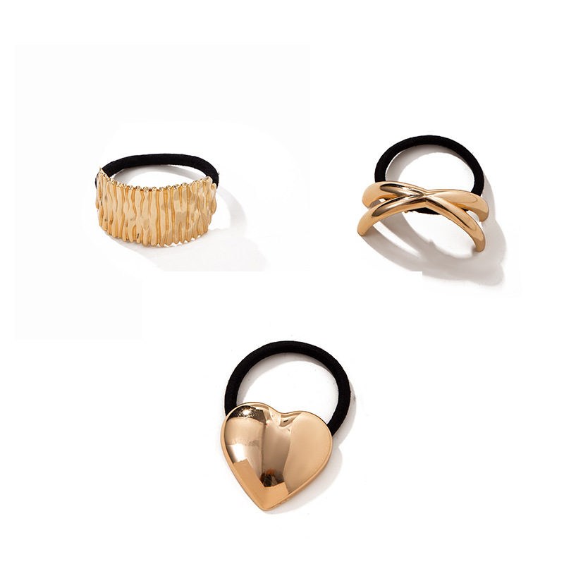 Wholesale of cross-border hair accessories from Europe and America: Alloy heart-shaped pleated hair bands, fashionable high-elasticity ponytail hair accessories for women, and hair strings Item Picture