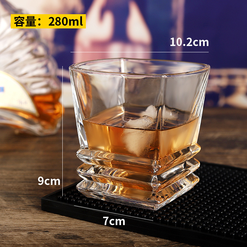Whisky wine glasses, pagoda, high-end Nordic glass wine glasses, KTV beer glasses, spirits wine glasses, Amazon details Picture