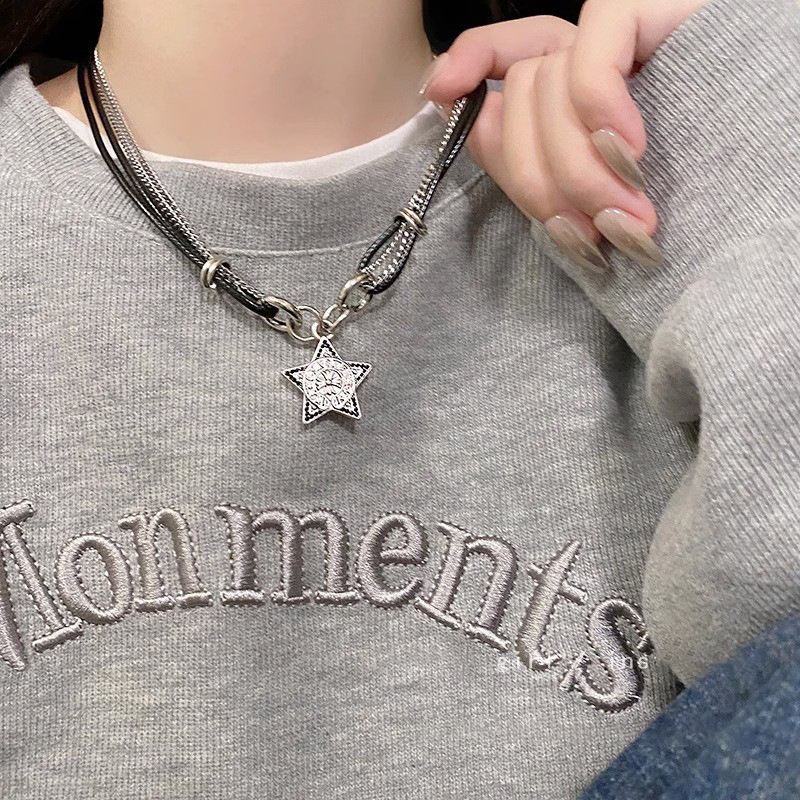 Thai pants Spicy ~ Black leather rope cross star necklace, sweet and cool accessories, collarbone chain, feminine neckchain and collar full figure