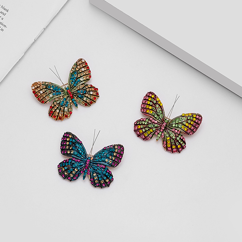 European and American court-style retro oil drip enamel inlaid with colorful diamonds alloy butterfly brooch, insect and animal brooch, brooch for export details Picture