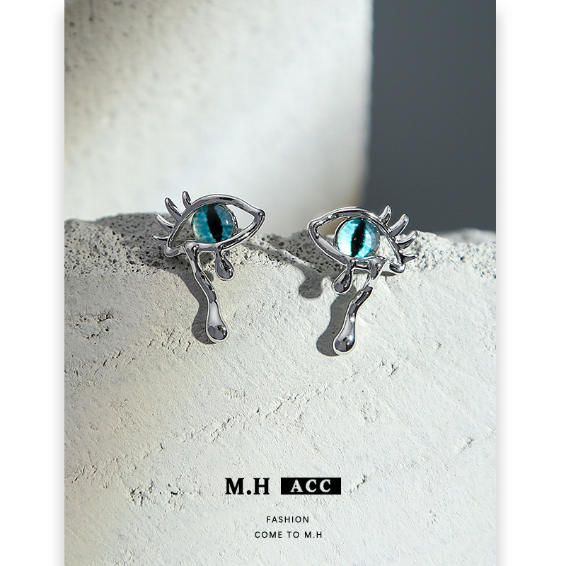 Original Devil's Eye Spirit Snake necklace, versatile and high-end pendant for women, light luxury, retro, sweet and cool style collarbone chain Specification drawing