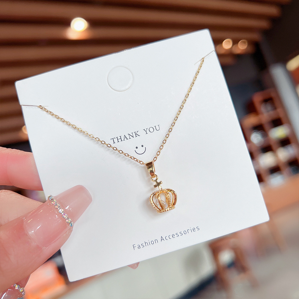 Three-dimensional small lantern necklace, titanium steel women's niche design sense, elegant and versatile collarbone chain, light luxury and fashionable necklace accessory details Picture