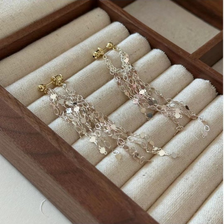 Galaxy Waterfall ~ Heart-shaped tassel long Ear line Elegant Earrings for round faces to look slimmer in autumn and winter bulingbuling ears Specification drawing