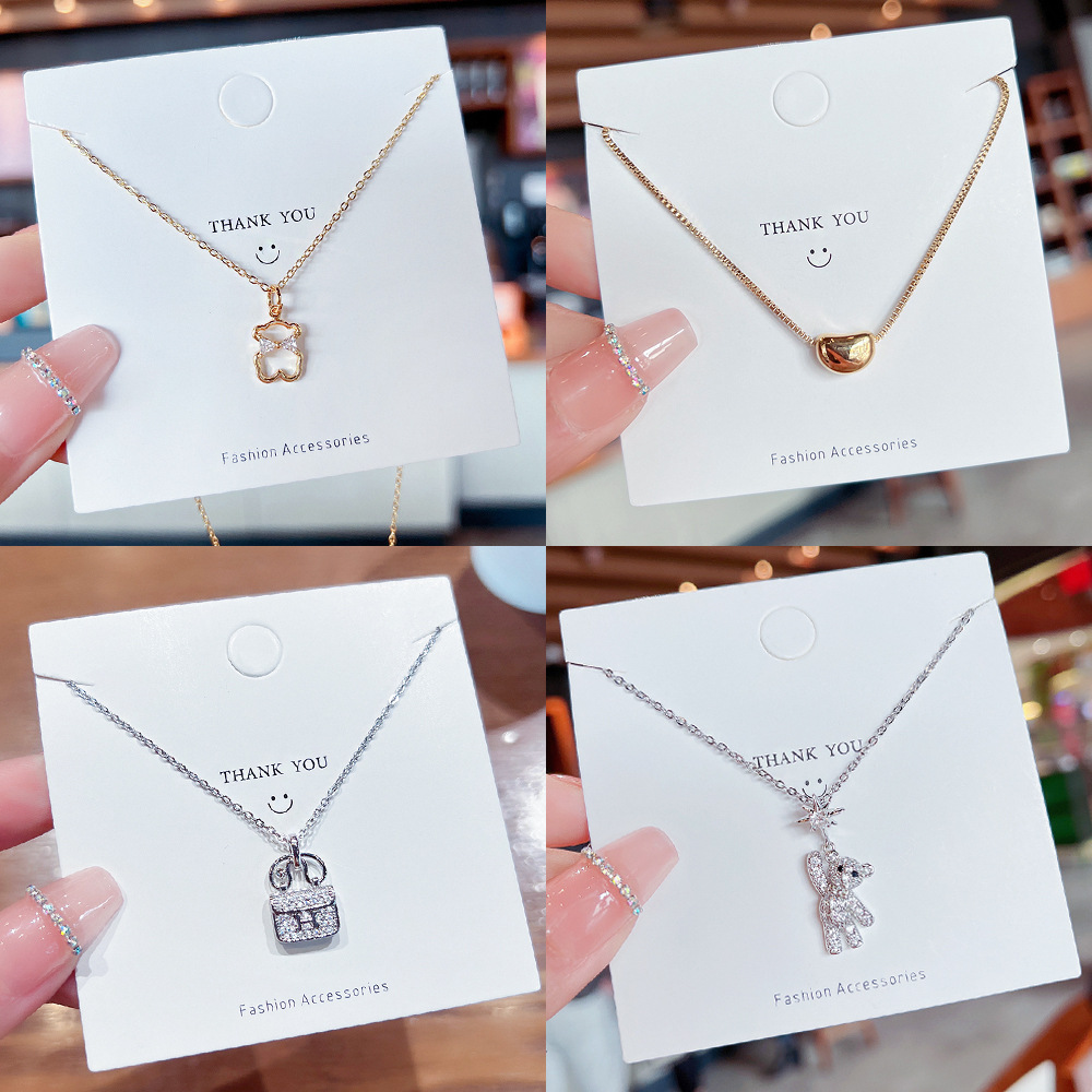 Dongdaemun trendy accessories, niche design style, collarbone chain, non-fading titanium steel necklace, women's light luxury versatile necklace details Picture