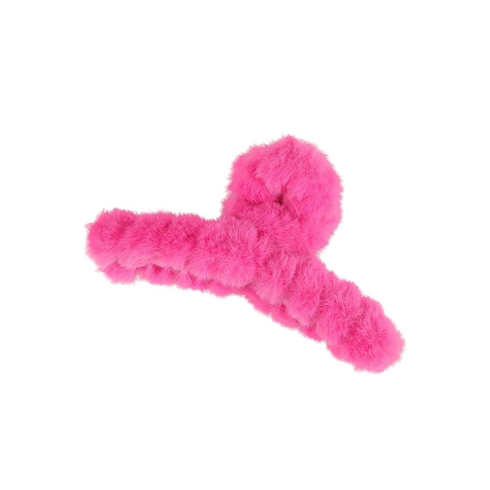 Wholesale of Qiyue Cross-border Autumn and Winter plush hair clips, large hair clips, updo shark clips, women's hair accessories Application Scenario