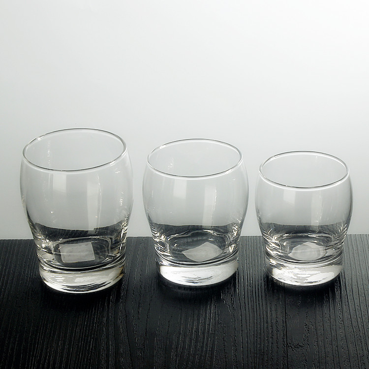 Glass wine glasses, whisky glasses, 6-piece household tea cups, foreign wine glasses, brandy glasses, simple European style Application Scenario