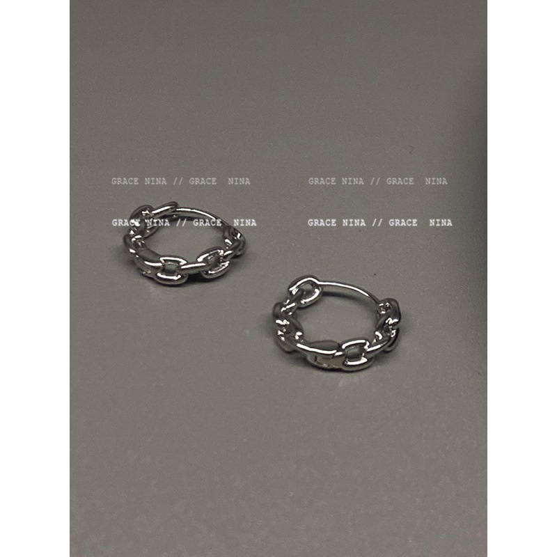 ins Cold style chain ear buckles 2025 new trendy earrings for women's summer, with a unique design sense, simple and versatile earrings Specification drawing
