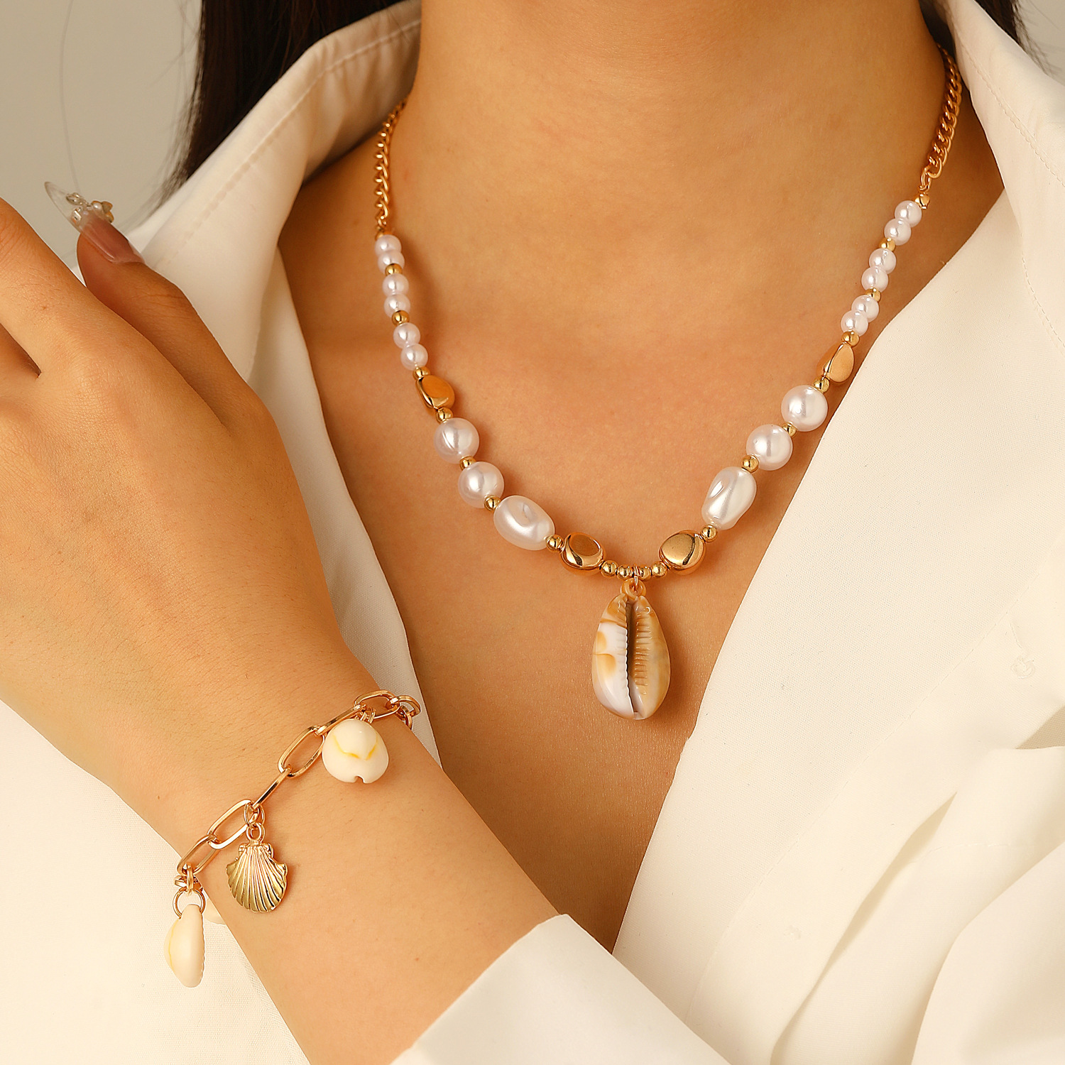 European and American cross-border Bohemian ocean vacation style starfish shell heavy industry necklace accessory for women necklace bracelet details Picture