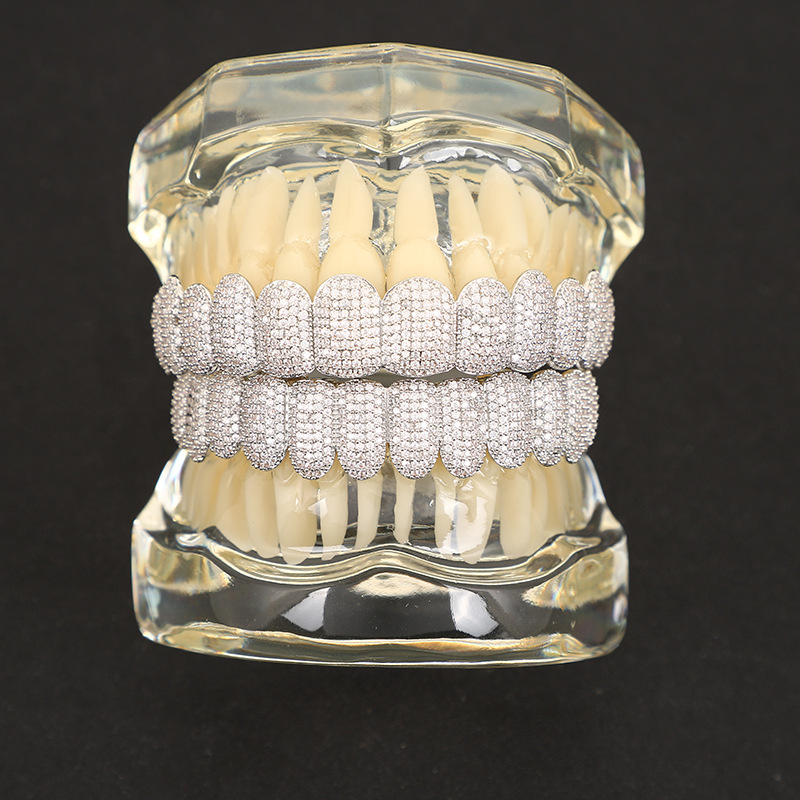 2025 New 24-tooth full diamond gold tooth full zirconium cool dental set, rap accessory, hip-hop man's personalized denture jewelry full figure