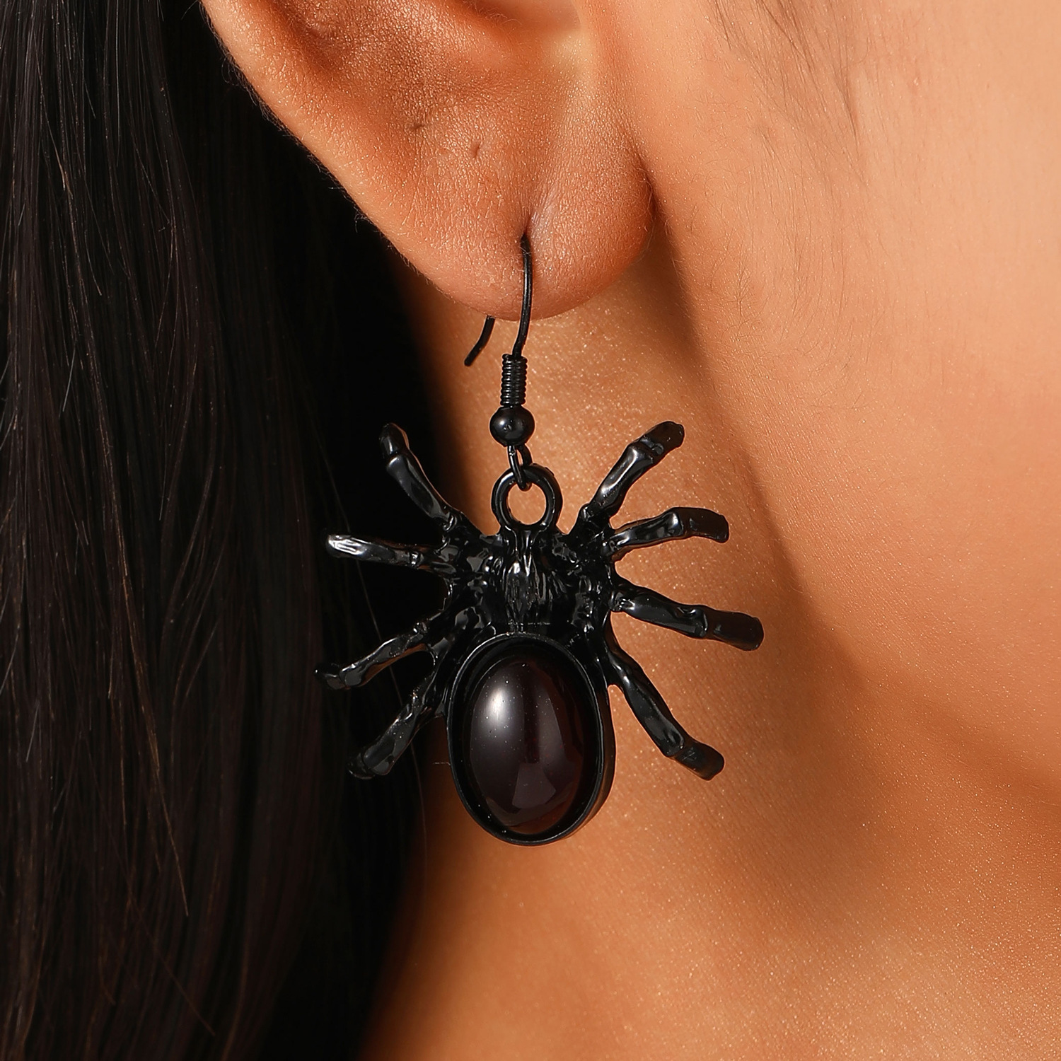 European and American cross-border retro, unique and funny earrings, female spider, bat, spider web, skull earrings, Halloween earrings details Picture