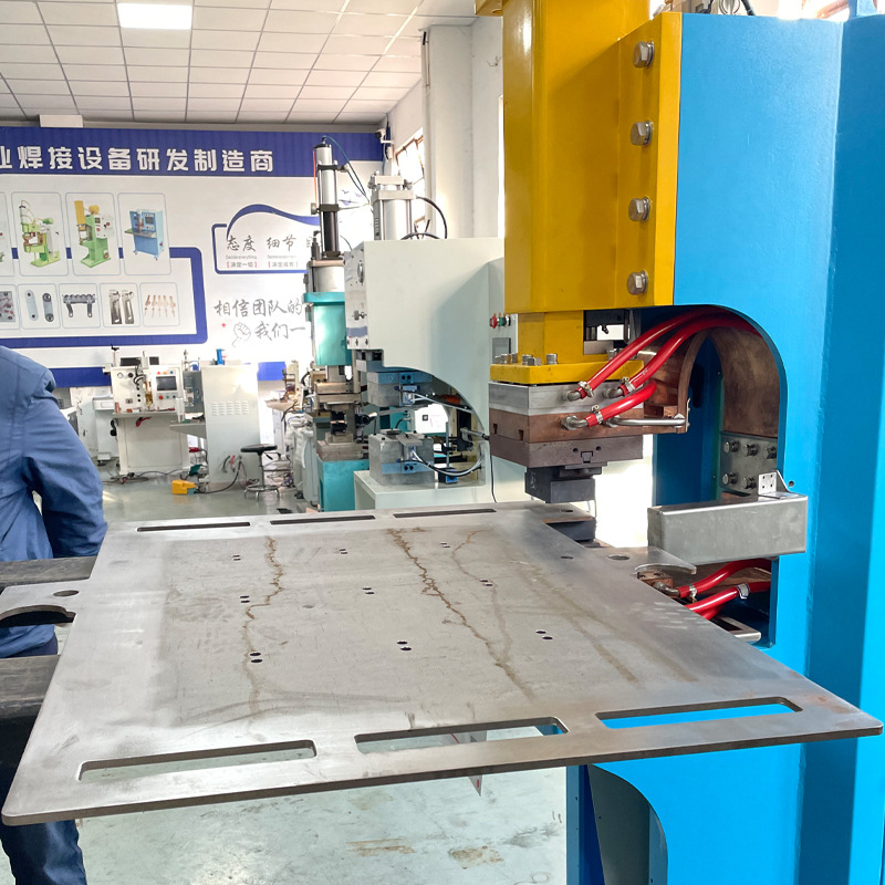 Copper and aluminum foil flexible connection, copper and aluminum bar nickel sheet, brass steel plate, high molecular diffusion welding sample, pressure welding machine sample full figure