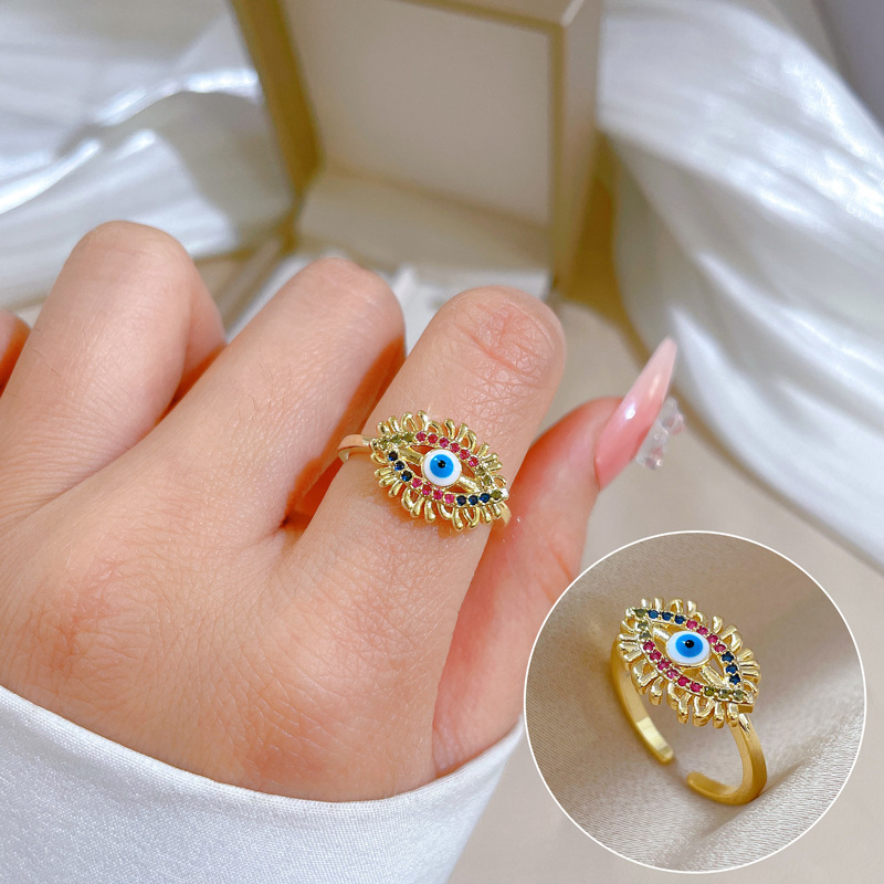 【 Real Gold 】 Devil's Eye Zircon Ring with Adjustable opening, a simple Japanese-style bracelet for couples full figure
