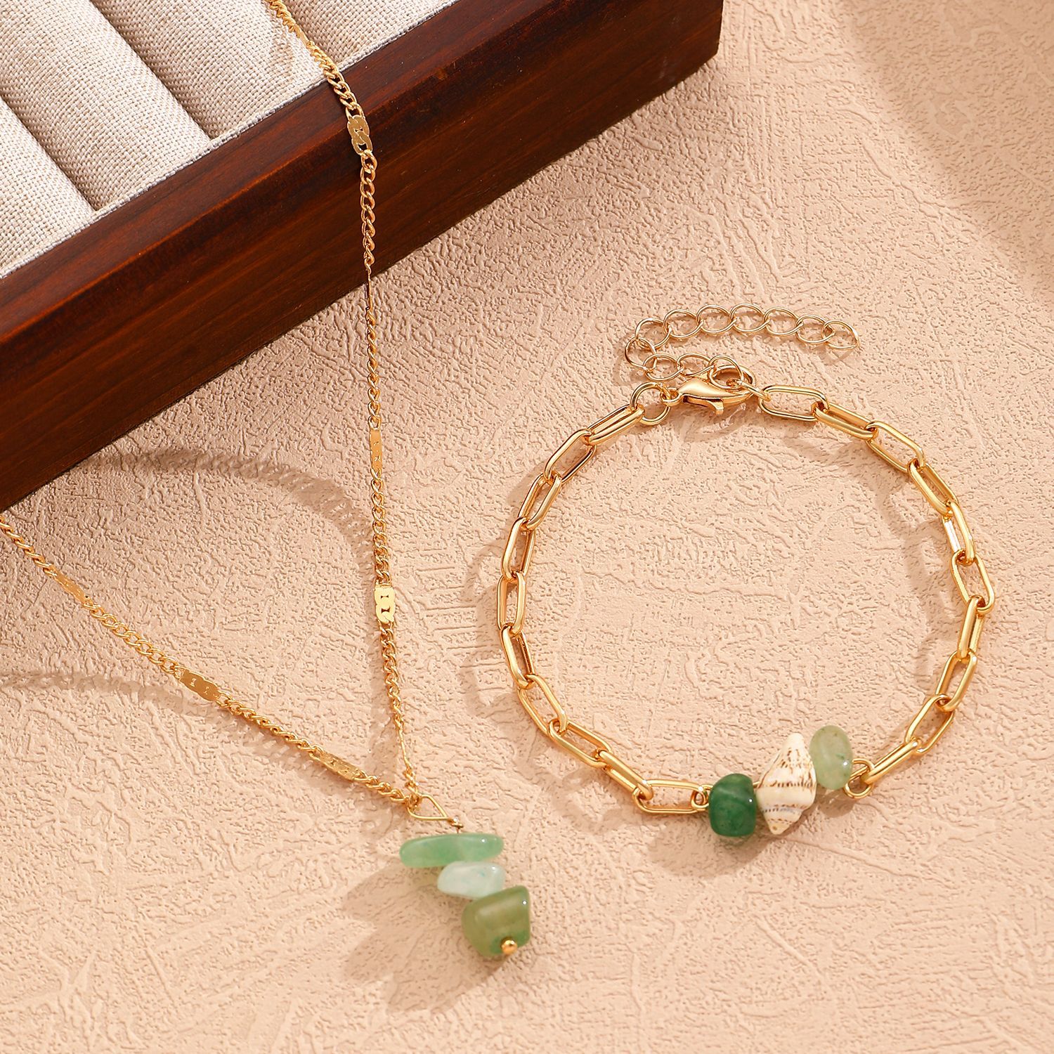 European and American cross-border jewelry, green crystal conch bracelet necklace, two-piece jewelry set, women's jewellery Specification drawing
