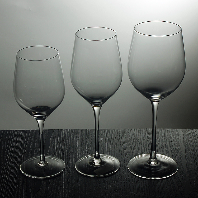 Promotion: Handcrafted crystal wine glasses, goblets, and wine glasses blown by hand. Factory direct sales and wholesale at special prices Application Scenario
