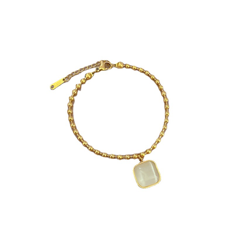【 All-titanium Steel 】 Dongdamen's unique and elegant forest-themed cat-eye square bead bracelet, a retro female Internet celebrity's best friend Item Picture