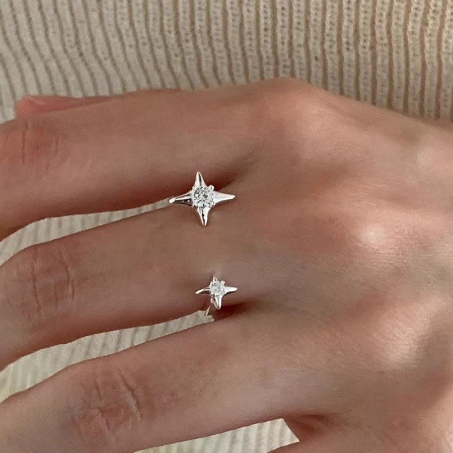 Korean version four-pointed star zircon open ring for women, a niche design with a high-end feel, unique personality and versatile ring Specification drawing