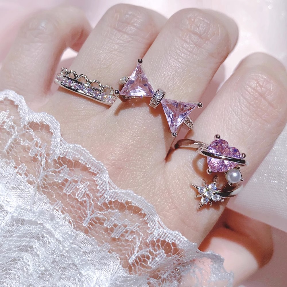 Japanese-style pink bow, heart-shaped lace ring, adjustable opening, micro-inlaid zircon, hollowed-out sweet and cool ring, trendy and cool full figure