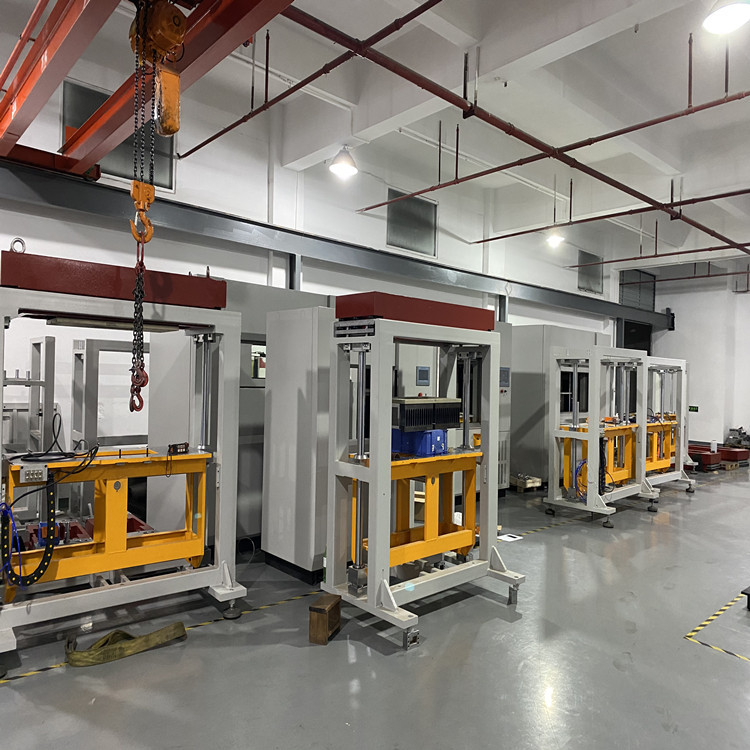 Guangdong automotive lamp vibration friction welding machine fixture, direct sales in Chaozhou, friction machine, toilet seat mold Application Scenario