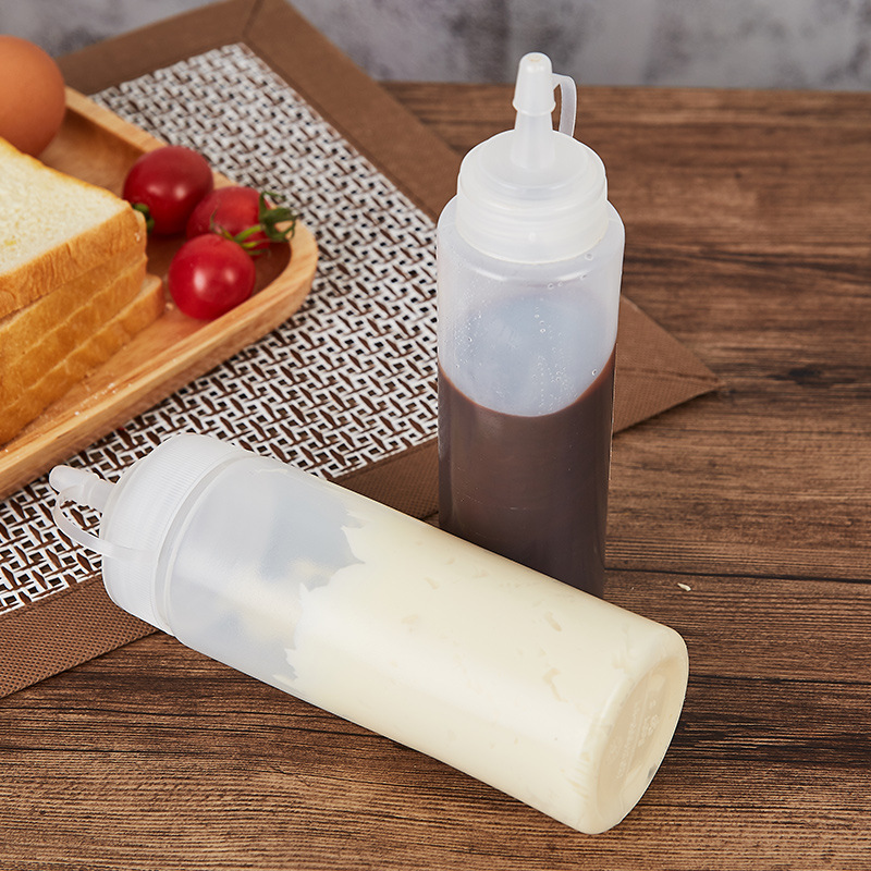 PE thickened sauce squeezing bottle with scale, tomato sauce bottle, salad bottle, squeezing bottle, plastic seasoning bottle, pointed mouth bottle, jam bottle Application Scenario