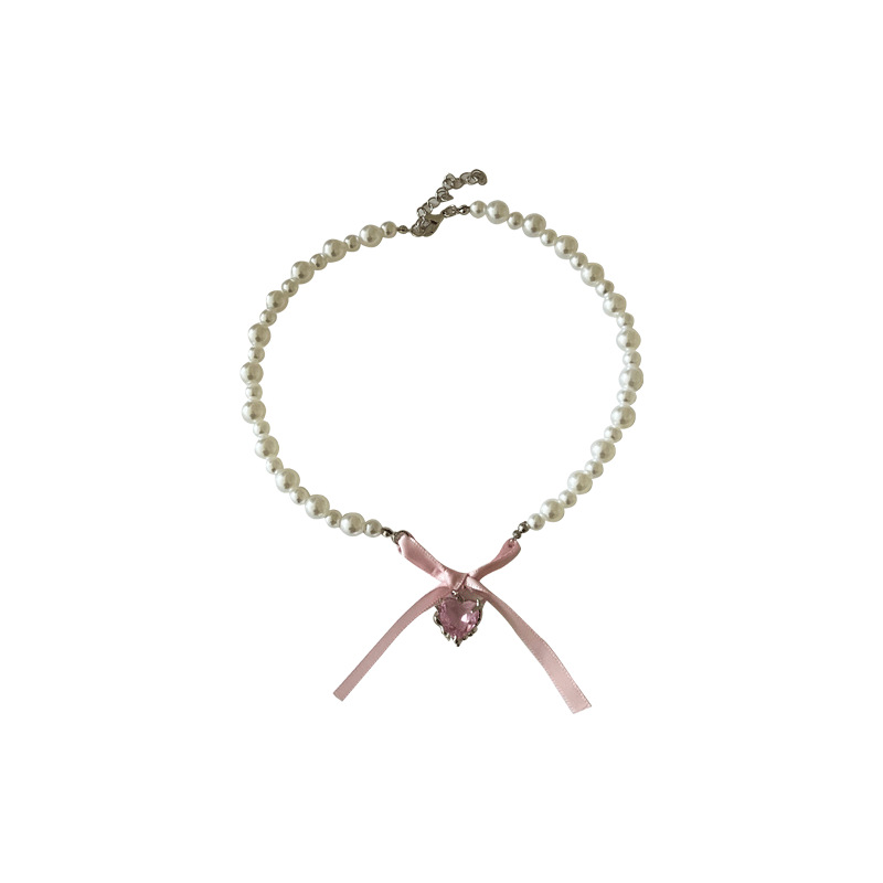 French collarbone chain, sweet pink heart-shaped bow pearl necklace, women's niche design sense, sweet and pure desire necklace Item Picture