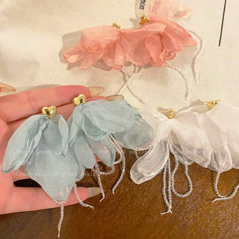Mint Mambo flower tassel earrings for women's early spring 2025 new bestsellers, a design sense resort-style earrings Specification drawing