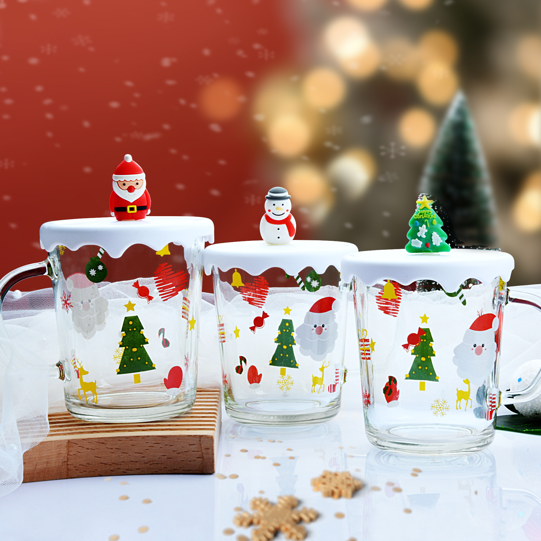 Cute Christmas glass water cup, creative cartoon mug, company opening event gift cup, covered cup Application Scenario