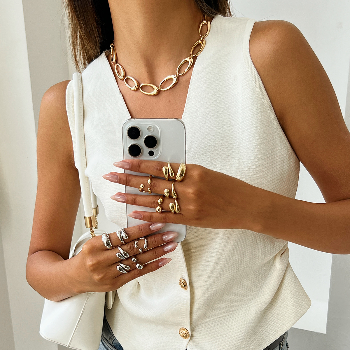 European and American cross-border jewelry, fashionable ins oval chain necklace, retro alloy pleated ring set details Picture